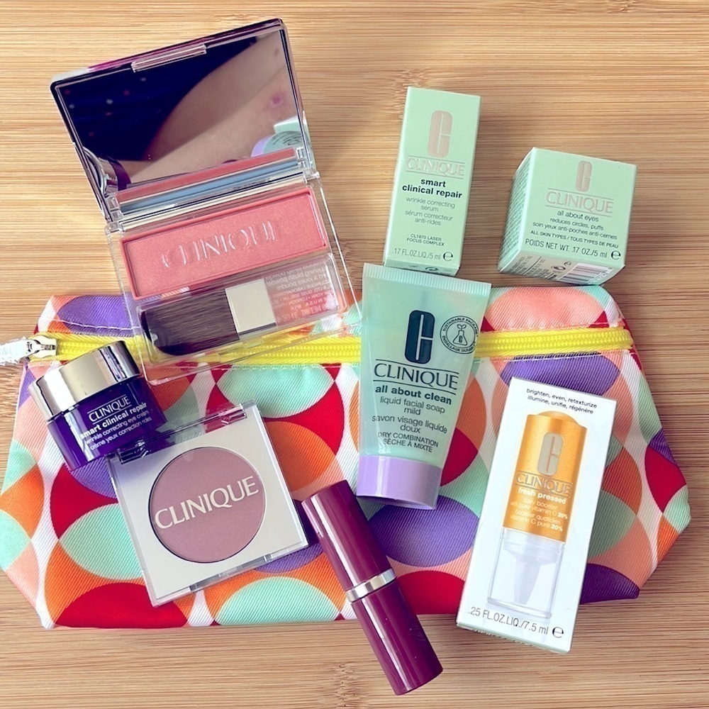 Brand New Clinique Skincare & Makeup Bundle w/ Zippered Bag Blush Eye Cream